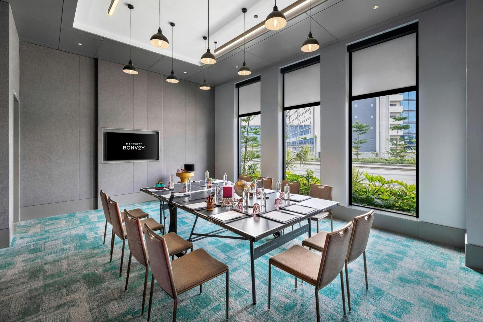 Hotel Moxy Bengaluru Airport Prestige Tech Cloud Devanahalli Exteriér fotografie