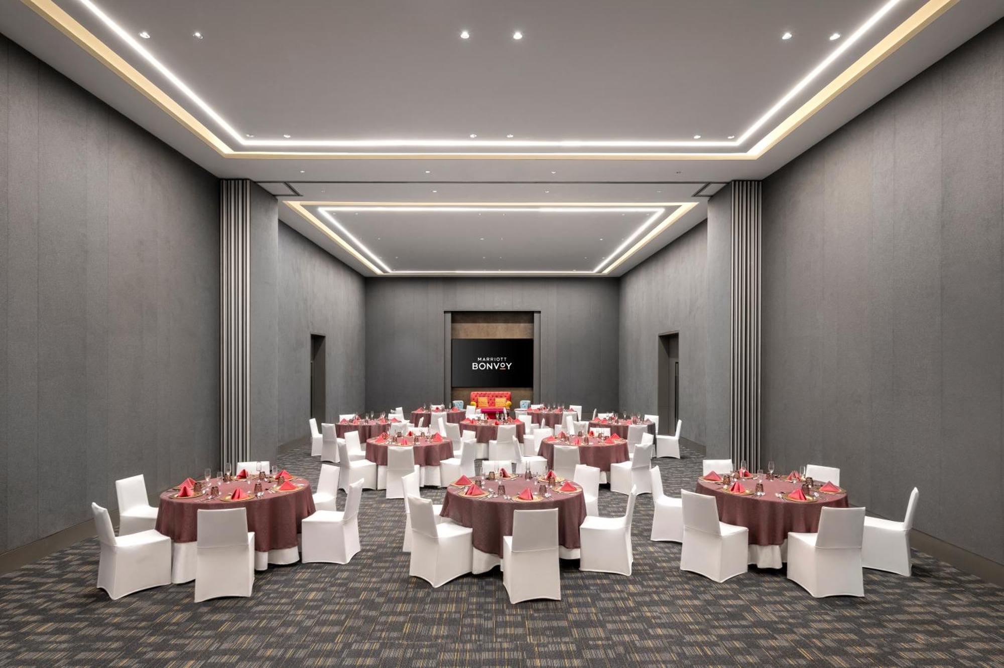 Hotel Moxy Bengaluru Airport Prestige Tech Cloud Devanahalli Exteriér fotografie